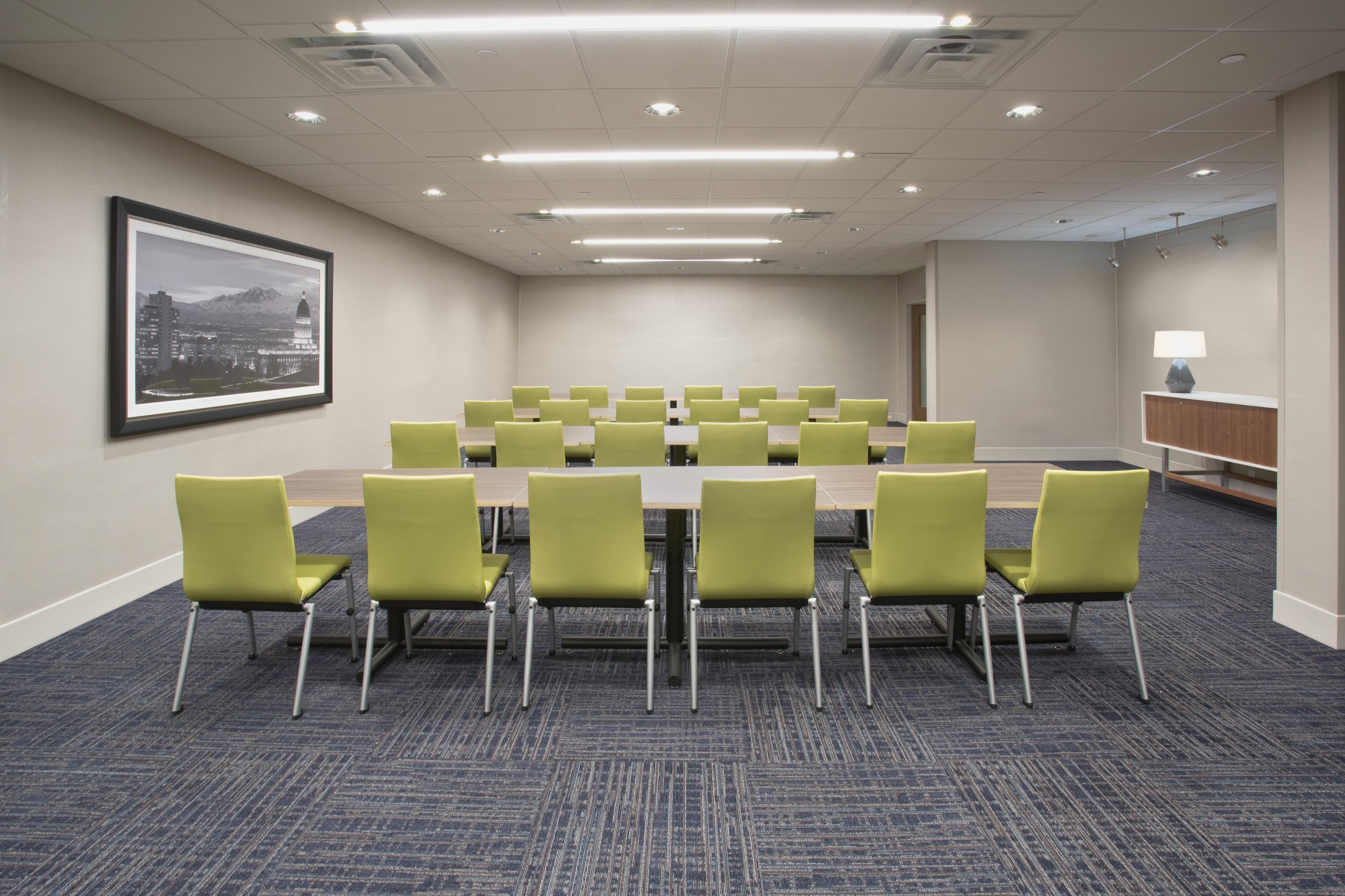 Holiday Inn Express & Suites - Indianapolis Northwest By Ihg Exterior photo